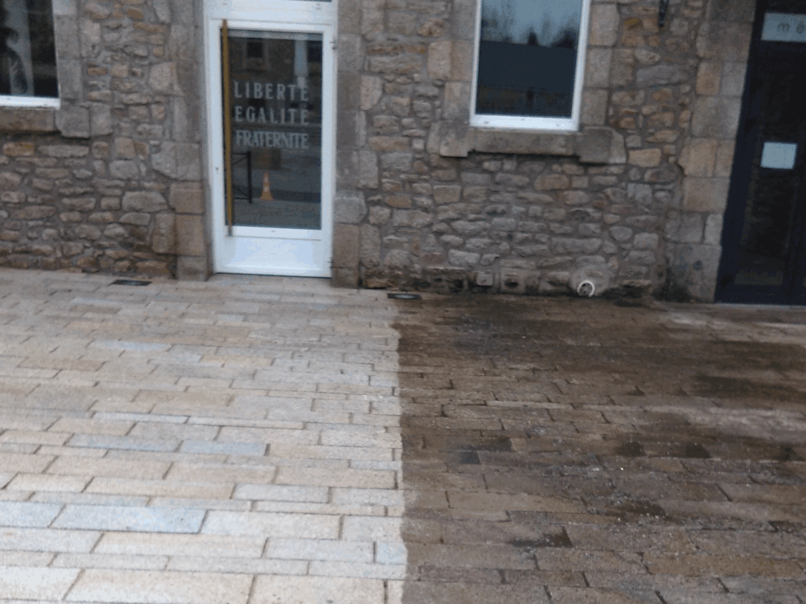 Bat Services Nettoyage Facade Vannes 2